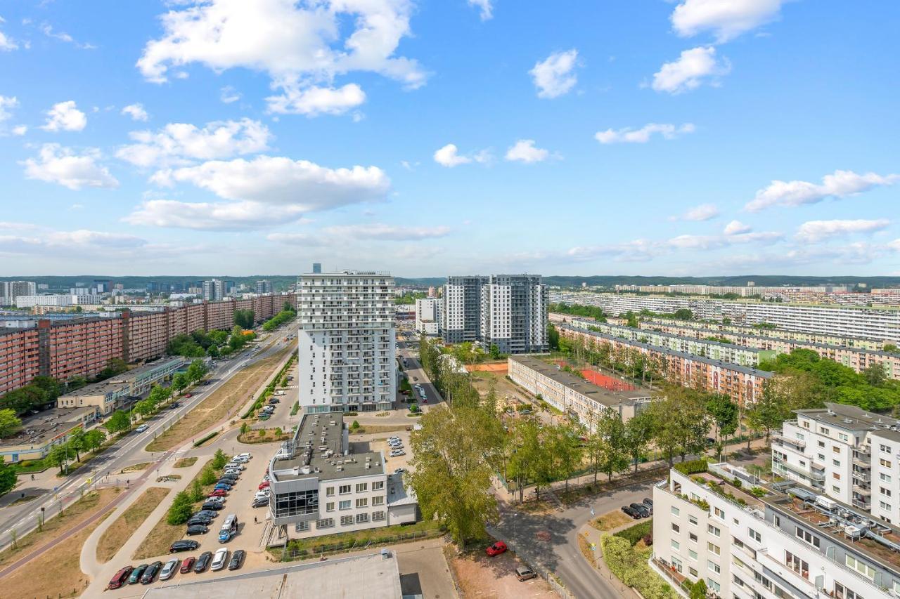 Top Floor Z Widokiem Na Morze By Downtown Apartments Gdansk Exterior foto